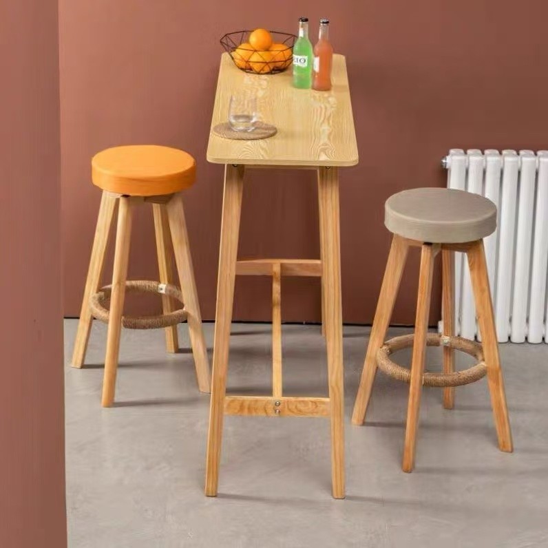 Sturdy Bar Stool