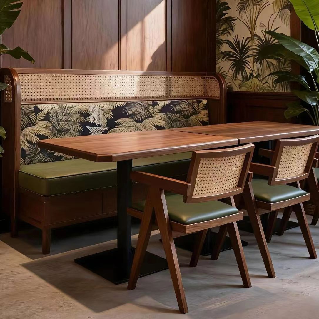 Customization OEM ODM ECO Modern Luxury Dining Set with Solid Wood Table and Leather Upholstered Chairs for Nordic  Restaurant
